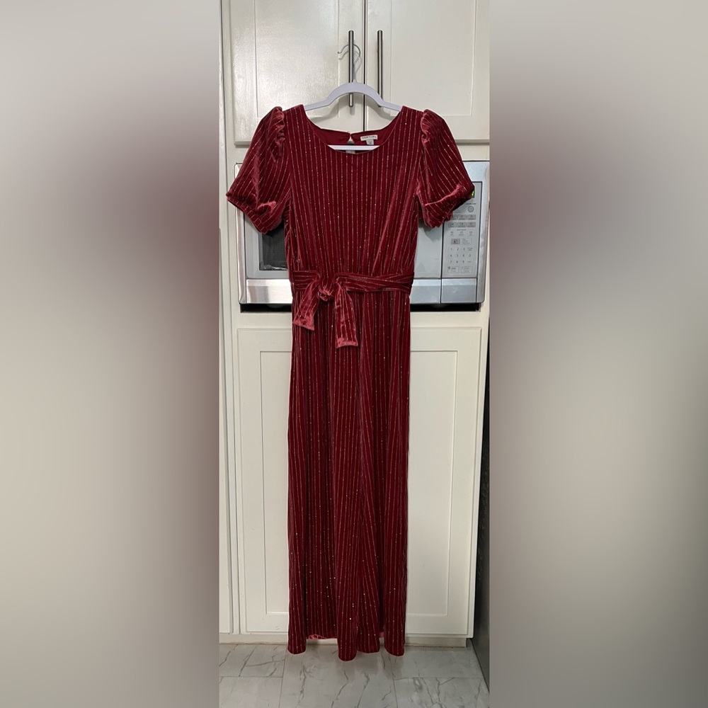 Beautiful red jumpsuit(Kids)